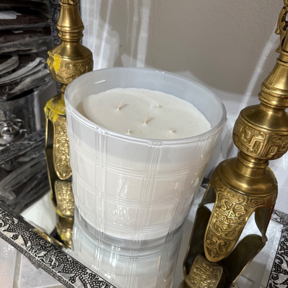 NEW HomeWorx by SLATKIN + CO. Jasmine & White Peach 80 oz. 5-Wick Luxe Candle
